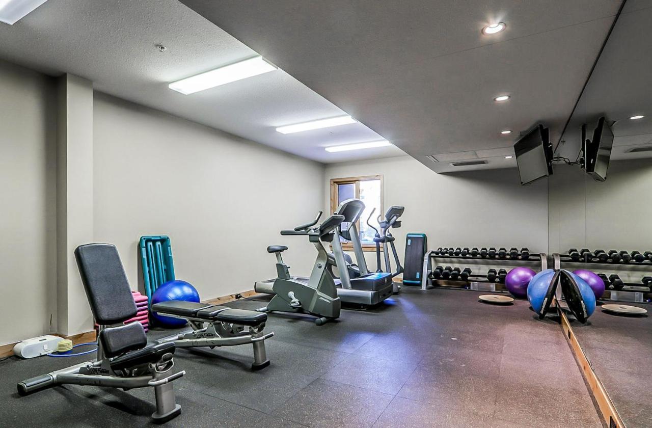 3 Bedroom Condo By Canadian Rockies Vacation Rentals Канмор Экстерьер фото